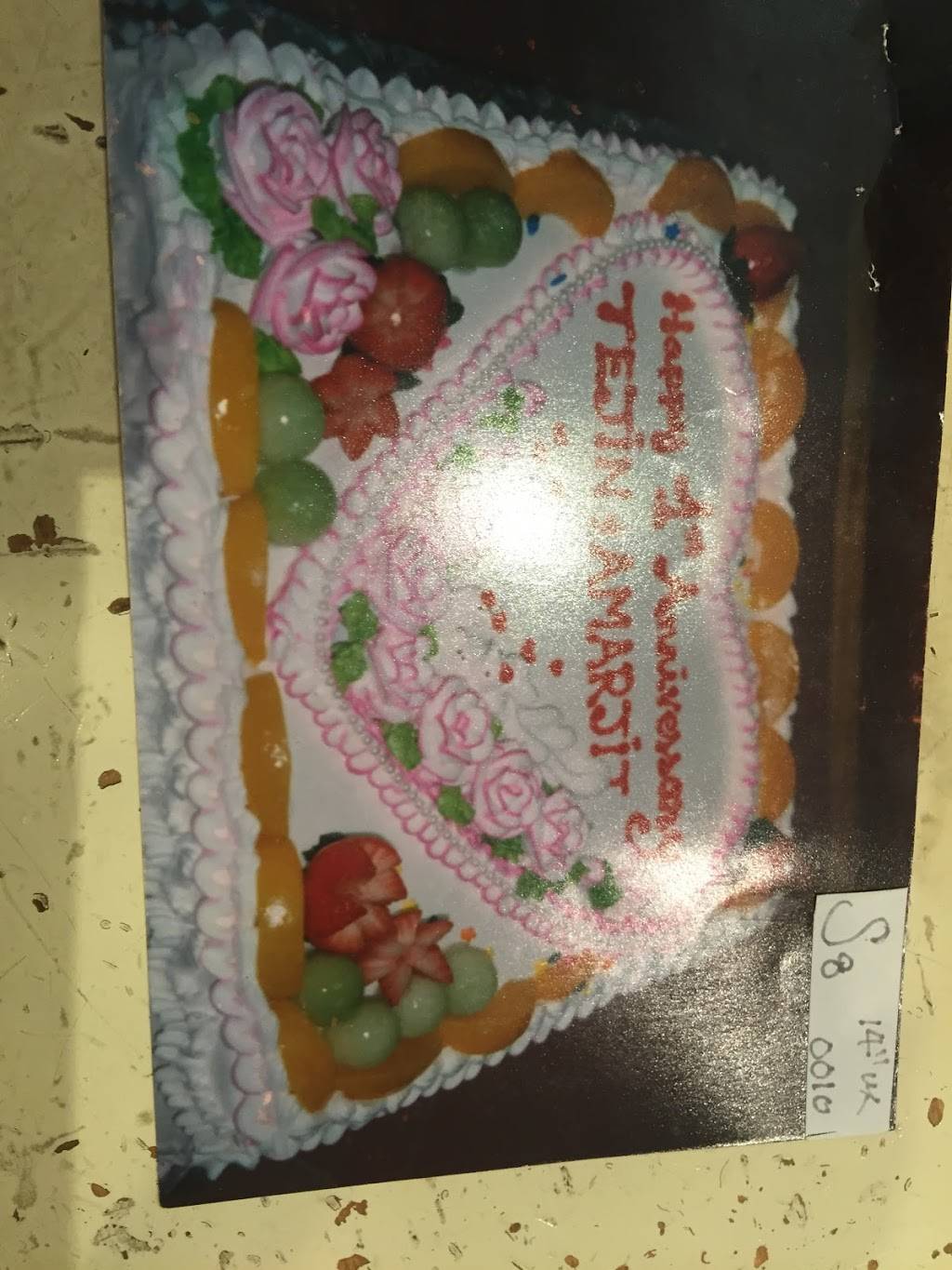 Tung Hing Bakery & Restaurant Ltd | restaurant | 888 Dundas St E, Mississauga, ON L4Y 4H5, Canada | 9052701288 OR +1 905-270-1288