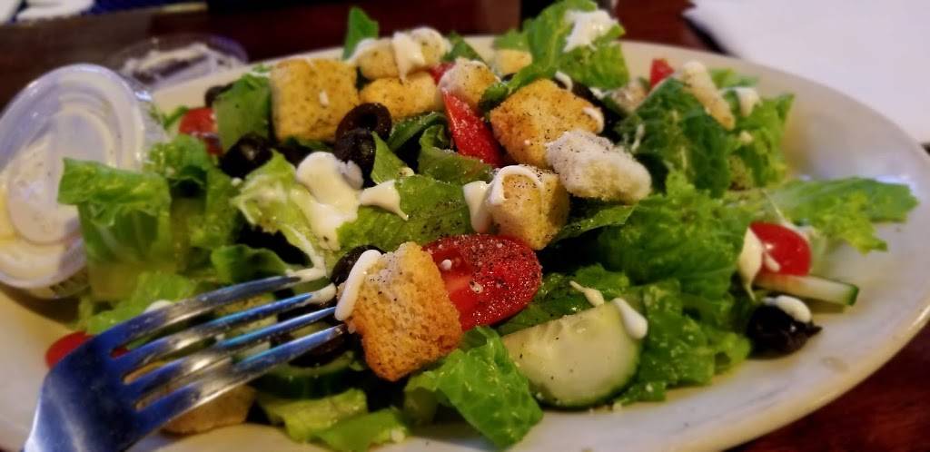 Turf Restaurant | restaurant | 142 Grand St, Waterbury, CT 06702, USA | 2037536256 OR +1 203-753-6256