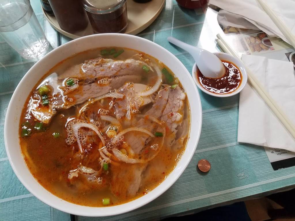 Pho Anh Dao | restaurant | 280 E 18th St, Oakland, CA 94606, USA | 5108361566 OR +1 510-836-1566