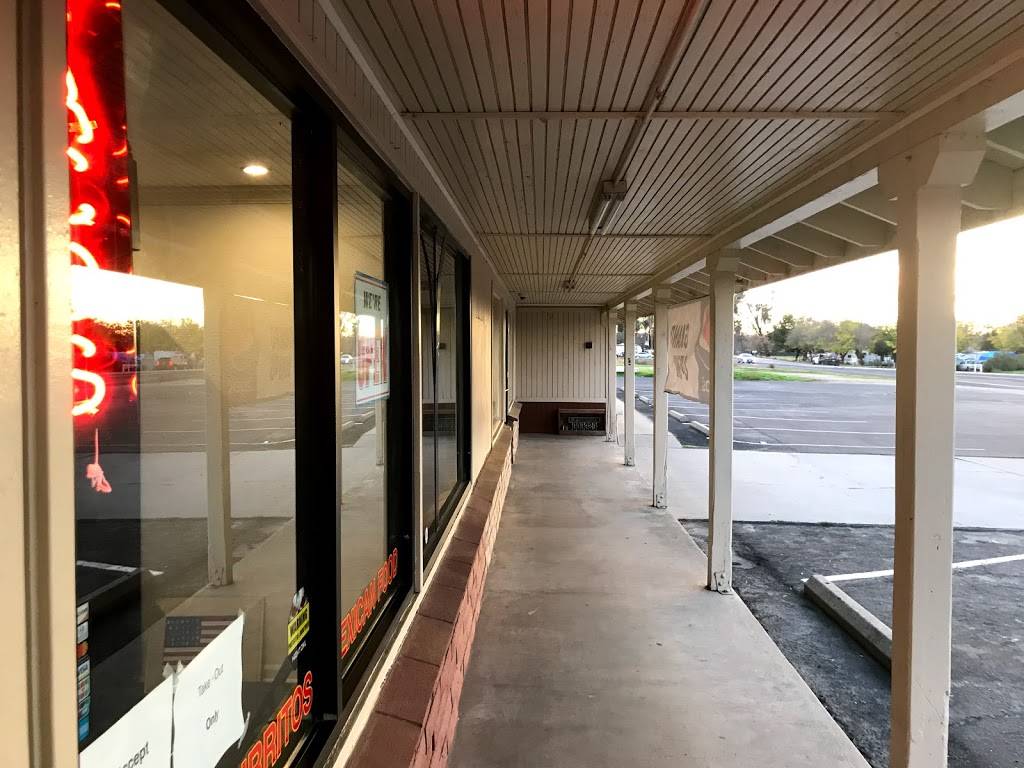 Laylas Kitchen | restaurant | 17120 N Friant Rd, Friant, CA 93626, USA | 5598011616 OR +1 559-801-1616