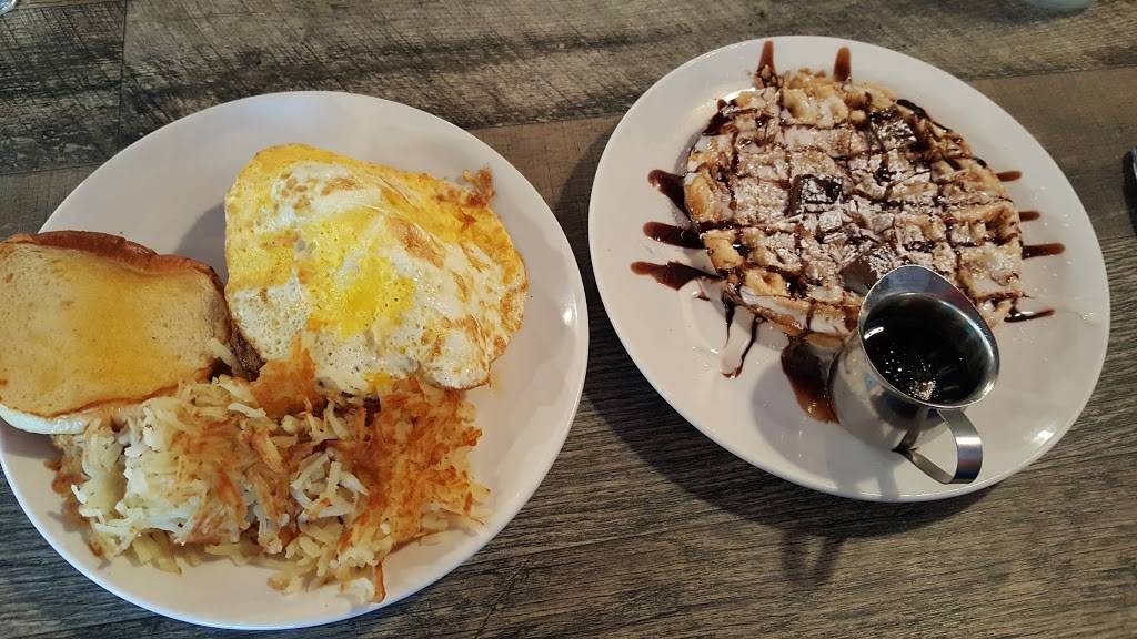 The Shack | restaurant | 13645 Big Bend Rd Suite 105, St. Louis, MO 63122, USA | 6365291600 OR +1 636-529-1600