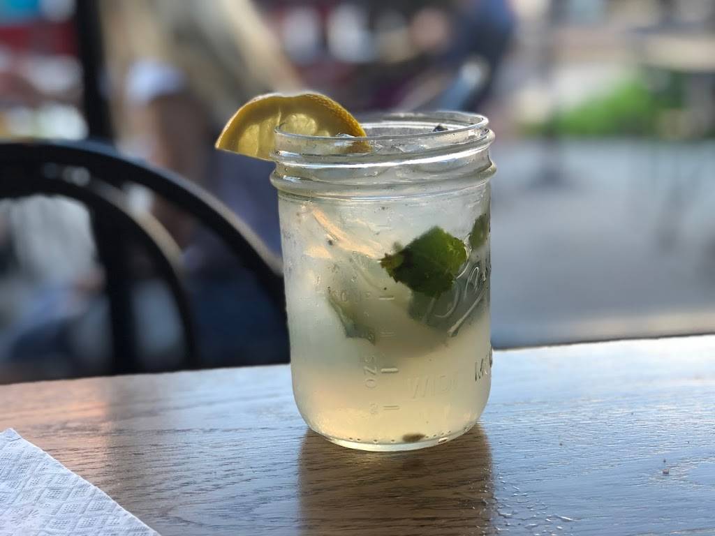 Rauls Mexican Grill | restaurant | 164 Glen St, Glens Falls, NY 12801, USA | 5187611180 OR +1 518-761-1180