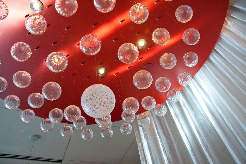 The Class Act | restaurant | 7725 Kirkwood Blvd SW, Cedar Rapids, IA 52404, USA | 3198488777 OR +1 319-848-8777