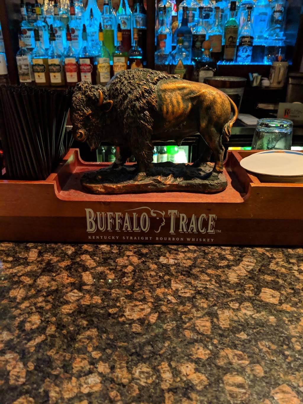 Ships Pub | restaurant | 360 Northern Blvd, Albany, NY 12204, USA | 5186943638 OR +1 518-694-3638