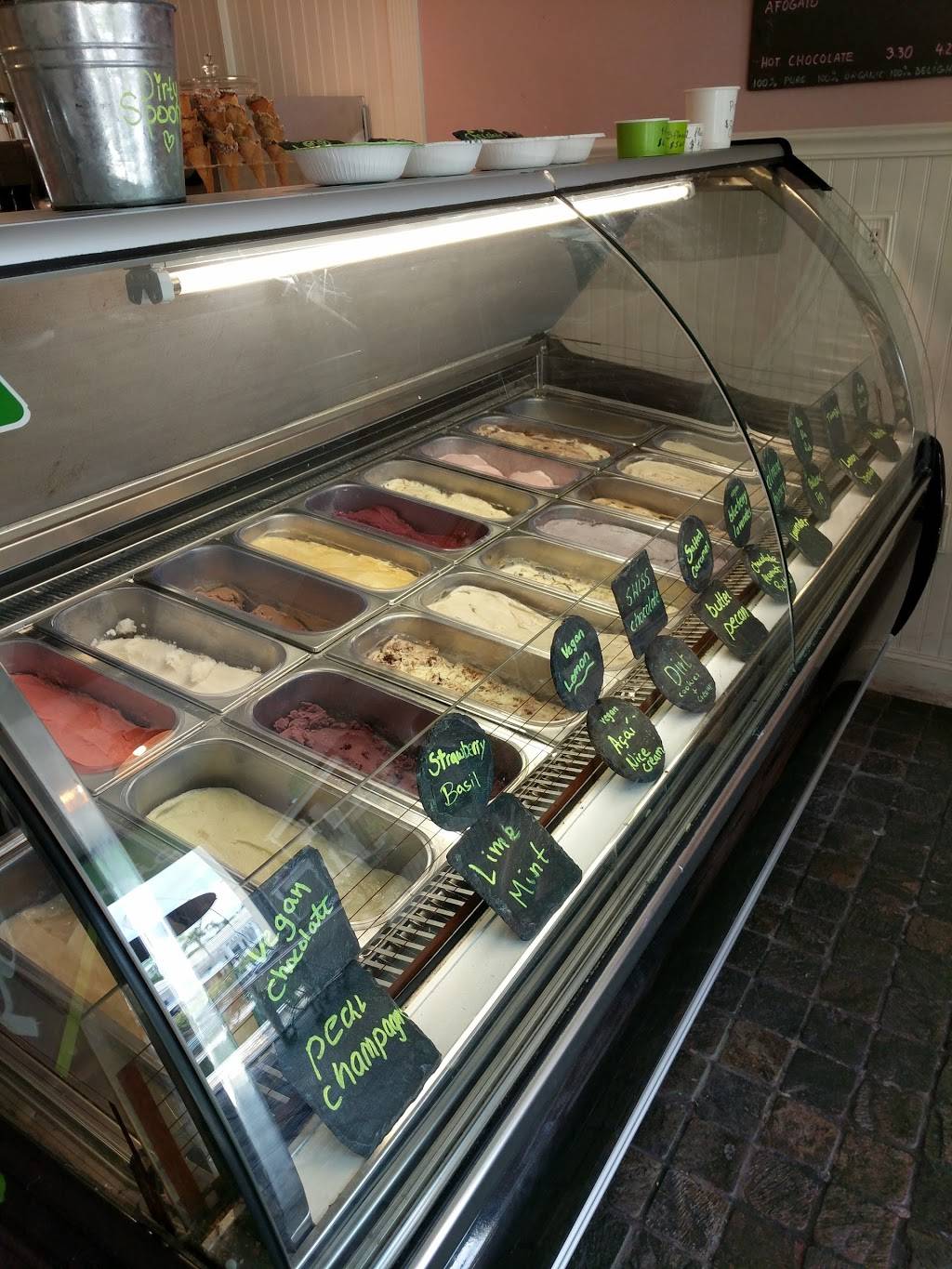 Adelheidis Organics | restaurant | 630 5th Ave S, Naples, FL 34102, USA | 2393312698 OR +1 239-331-2698