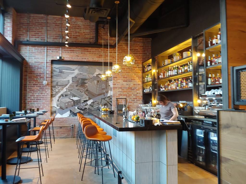 Benne On Eagle | restaurant | 35 Eagle St, Asheville, NC 28801, USA | 8285528833 OR +1 828-552-8833