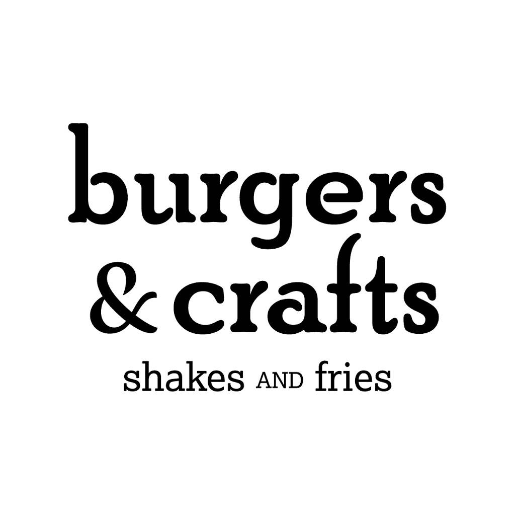 Burgers & Crafts | restaurant | 1204, 600 W 3rd St, Covington, KY 41011, USA | 8595474646 OR +1 859-547-4646