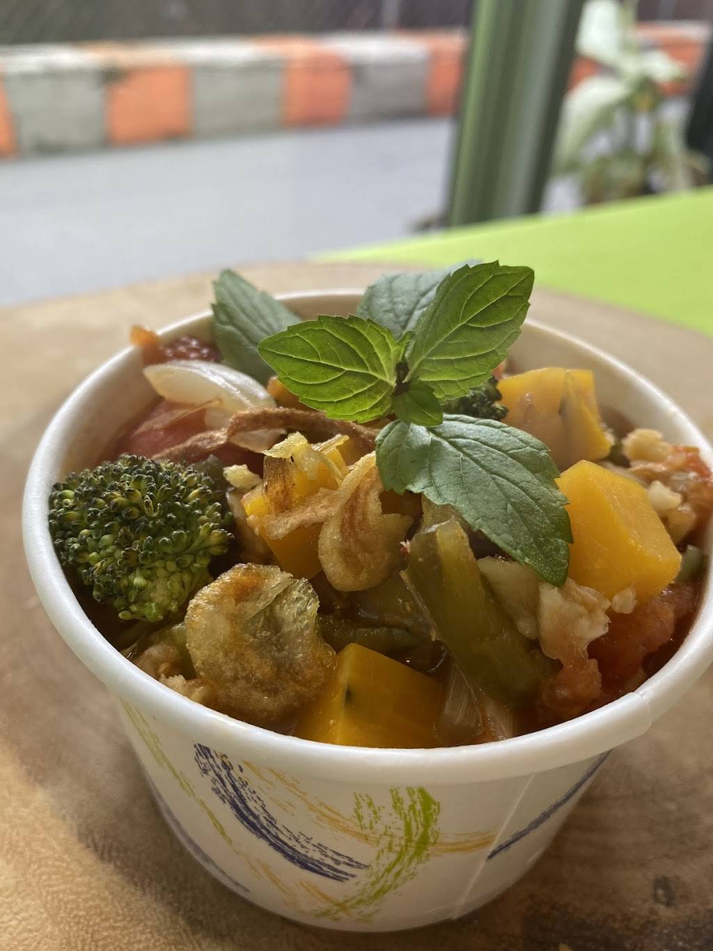 Vodega | restaurant | 140 Plymouth St #140b, Brooklyn, NY 11201, USA | 3479160098 OR +1 347-916-0098