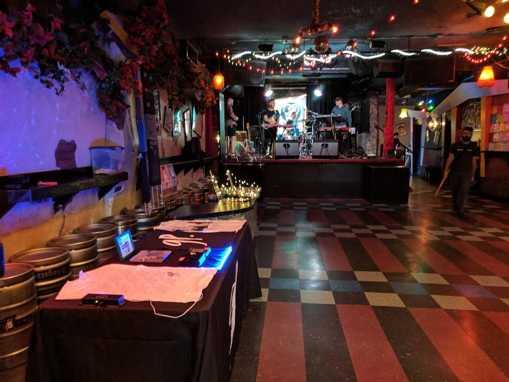 Bottom of the Hill | restaurant | 1233 17th St, San Francisco, CA 94107, USA | 4156264455 OR +1 415-626-4455