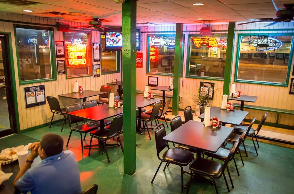 Jakes Burgers and Beer | restaurant | 6606 Skillman St, Dallas, TX 75231, USA | 2143491422 OR +1 214-349-1422