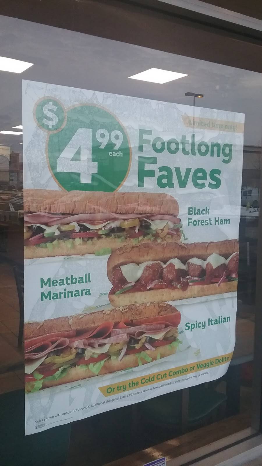 Subway Restaurants | restaurant | Concorde Green Shopping Center, 159 E N Ave #10, Glendale Heights, IL 60139, USA | 6308716000 OR +1 630-871-6000