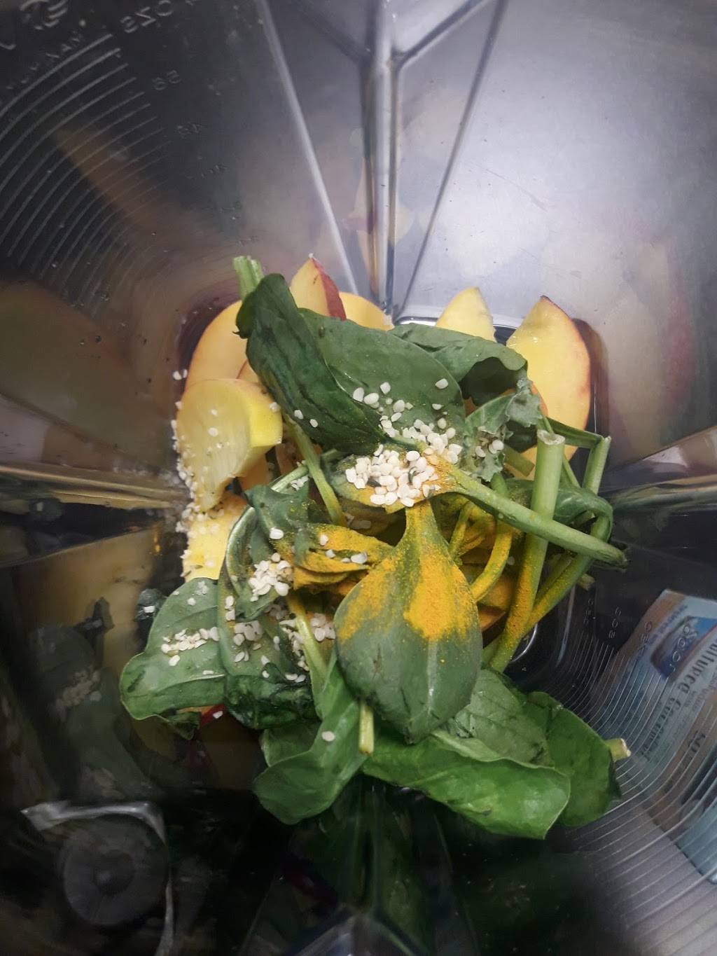 Classic Juice Co. | restaurant | 287 Coxwell Ave, Toronto, ON M4L 3B5, Canada | 6473495483 OR +1 647-349-5483