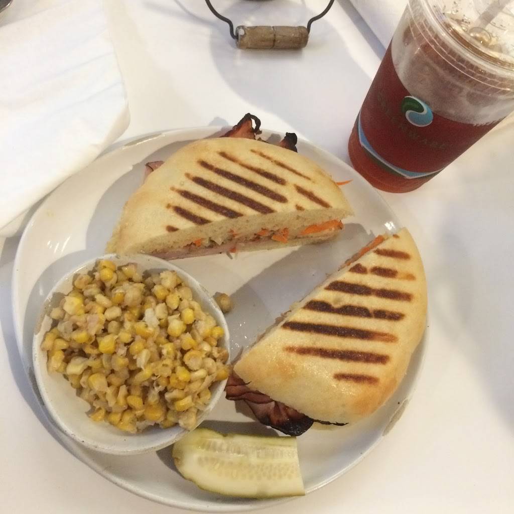 20West Café | restaurant | 20 W Adams St, Jacksonville, FL 32202, USA | 9042220695 OR +1 904-222-0695