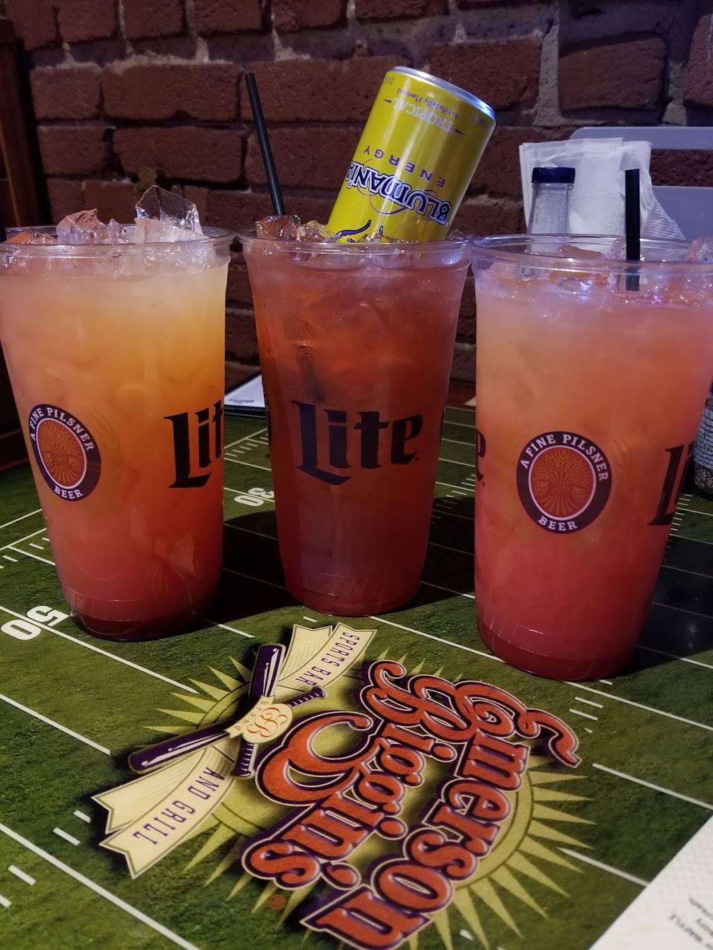 Emerson Biggins | restaurant | 808 E Douglas Ave, Wichita, KS 67202, USA | 3163039800 OR +1 316-303-9800