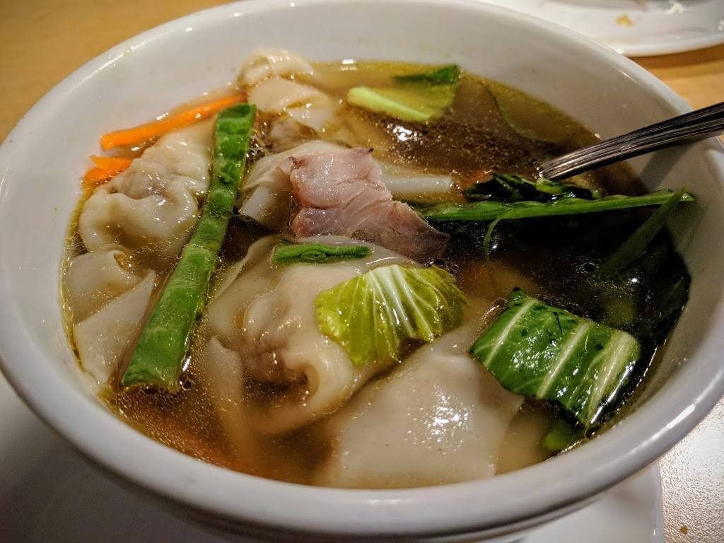 Leongs Asian Diner | restaurant | 1540 W Republic Rd, Springfield, MO 65807, USA | 4178877500 OR +1 417-887-7500