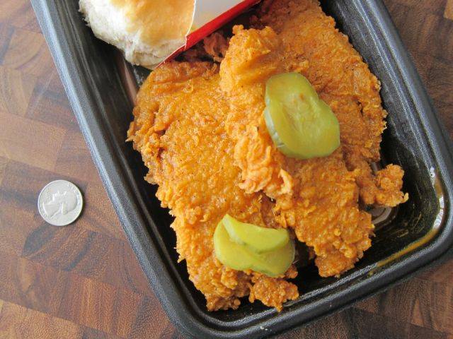 KFC | restaurant | 4301 Main St, Bridgeport, CT 06606, USA | 2033650542 OR +1 203-365-0542