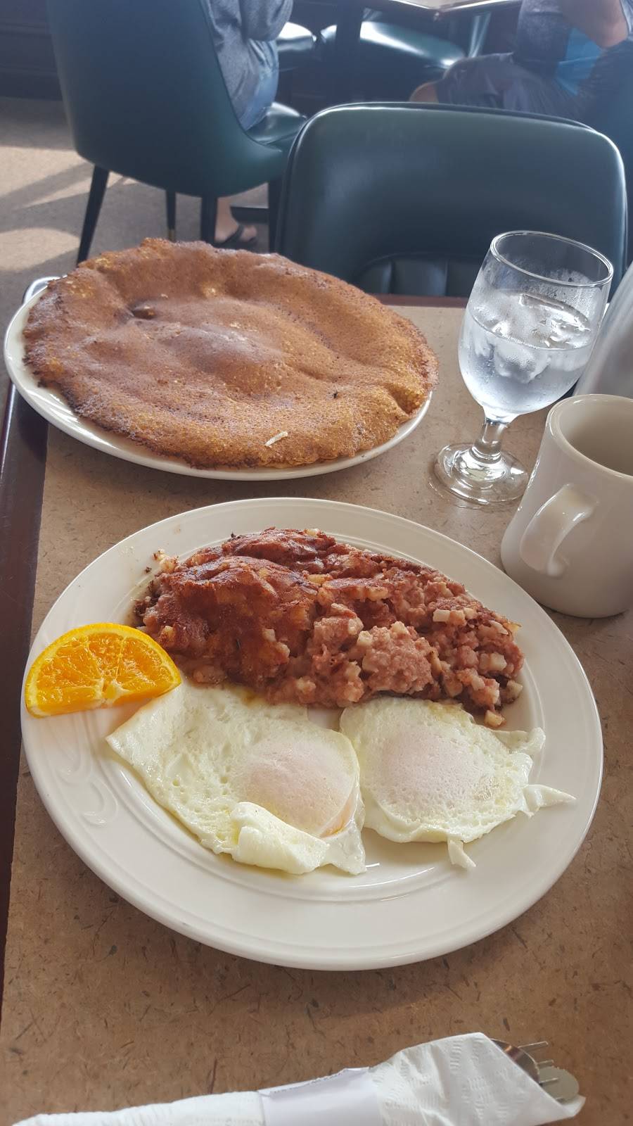 Thyme Cuisine | restaurant | 7670 WI-57, Baileys Harbor, WI 54202, USA | 9208392500 OR +1 920-839-2500