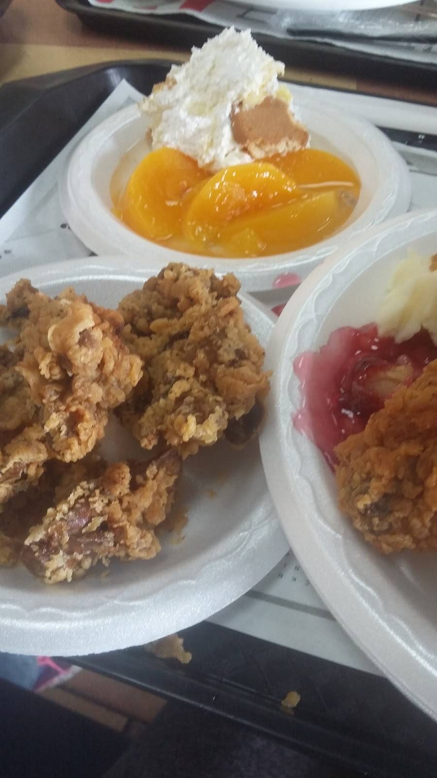 KFC | restaurant | 1217 E Cumberland Ave, Middlesboro, KY 40965, USA | 6062483484 OR +1 606-248-3484