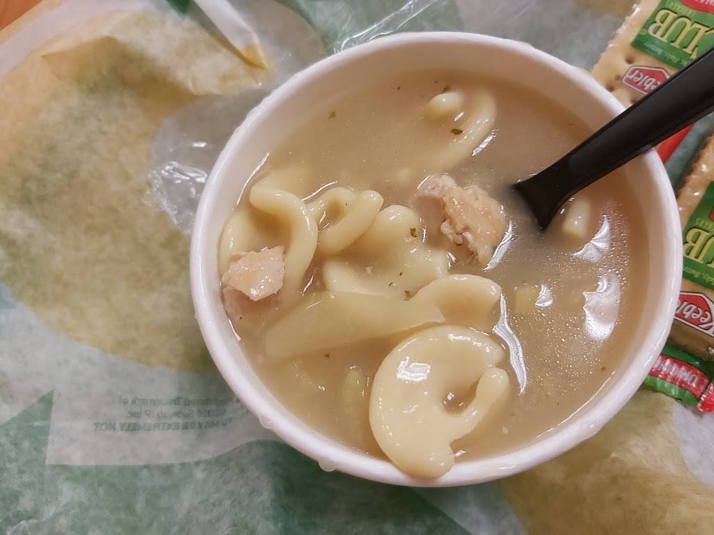 Subway | restaurant | 2795 Collins Ave, Miami Beach, FL 33140, USA | 3053978885 OR +1 305-397-8885