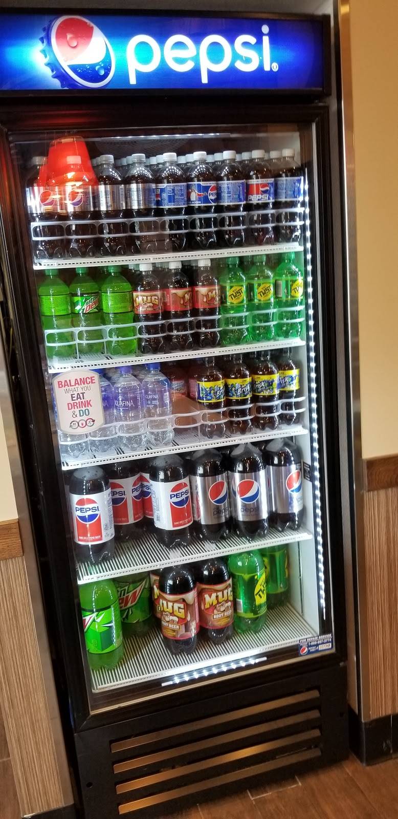 Pizza Hut | meal takeaway | 155 Hope St, Fall River, MA 02721, USA | 5085675673 OR +1 508-567-5673