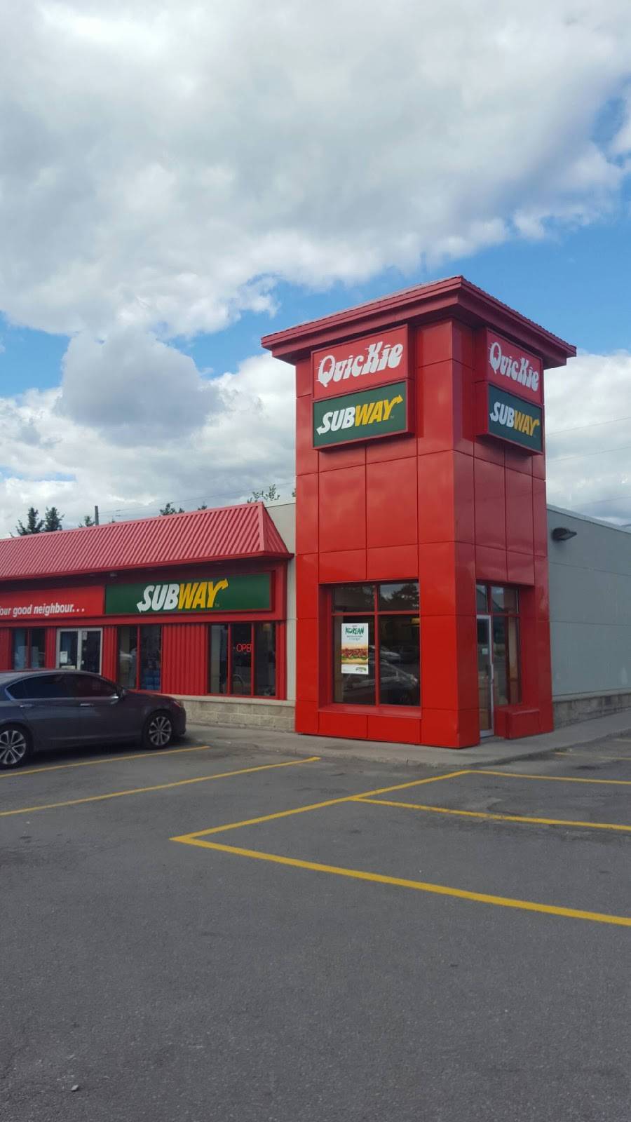Subway | meal takeaway | 4505 Bank St, Gloucester, ON K1T 3W5, Canada | 6138226629 OR +1 613-822-6629