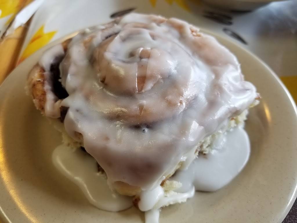 Tudors Biscuit World | restaurant | 810 W 2nd St, Xenia, OH 45385, USA | 9373723300 OR +1 937-372-3300