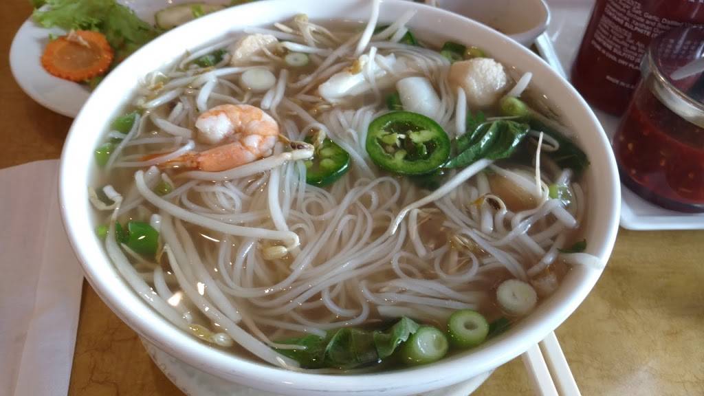 Pho Duong Restaurant Centreville | restaurant | 14215W Centreville Square, Centreville, VA 20121, USA | 7038155210 OR +1 703-815-5210
