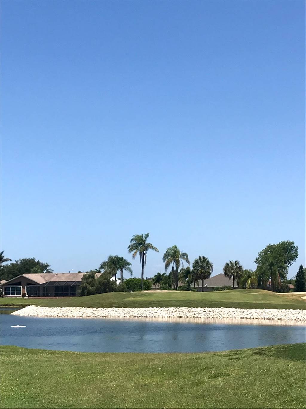 Cape Royal Golf Club | restaurant | 7534, 11460 Royal Tee Cir, Cape Coral, FL 33991, USA | 2392835522 OR +1 239-283-5522