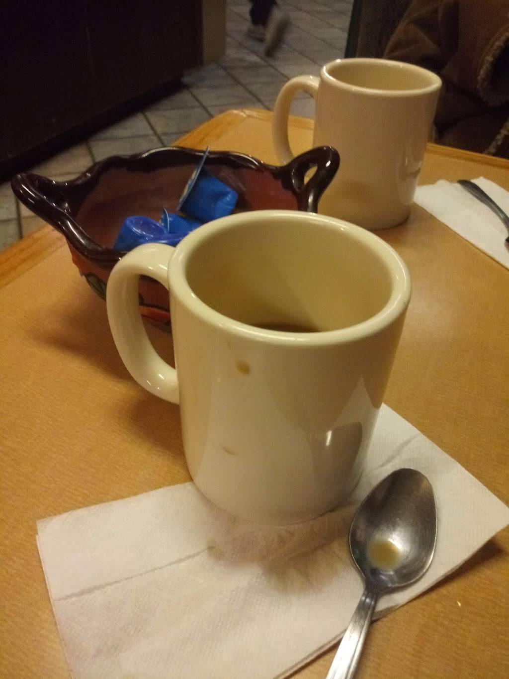 Jilbertos Taco Shop | meal takeaway | 55050 CA-371, Anza, CA 92539, USA | 9517634433 OR +1 951-763-4433