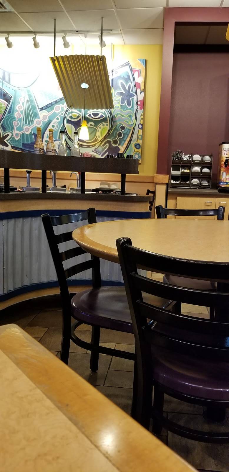 Long John Silvers | restaurant | 7235 NE Imbrie Dr, Hillsboro, OR 97124, USA | 5036405943 OR +1 503-640-5943