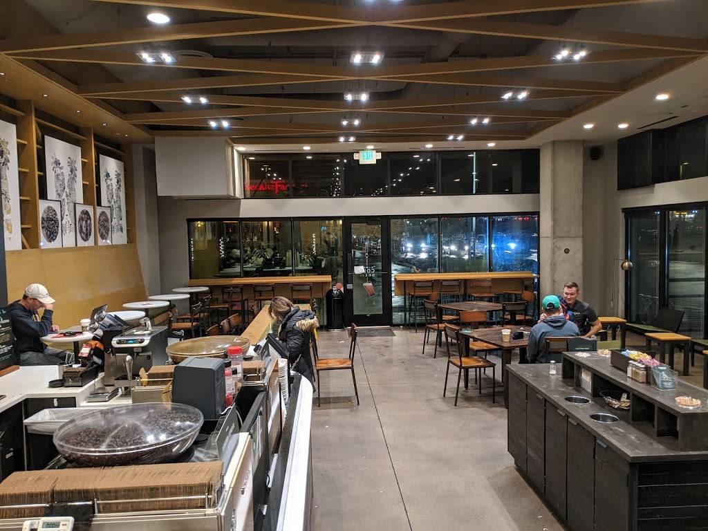 Starbucks | cafe | 7590 Blake Street Building H Suite H-140, Liberty Township, OH 45069, USA | 5134399908 OR +1 513-439-9908