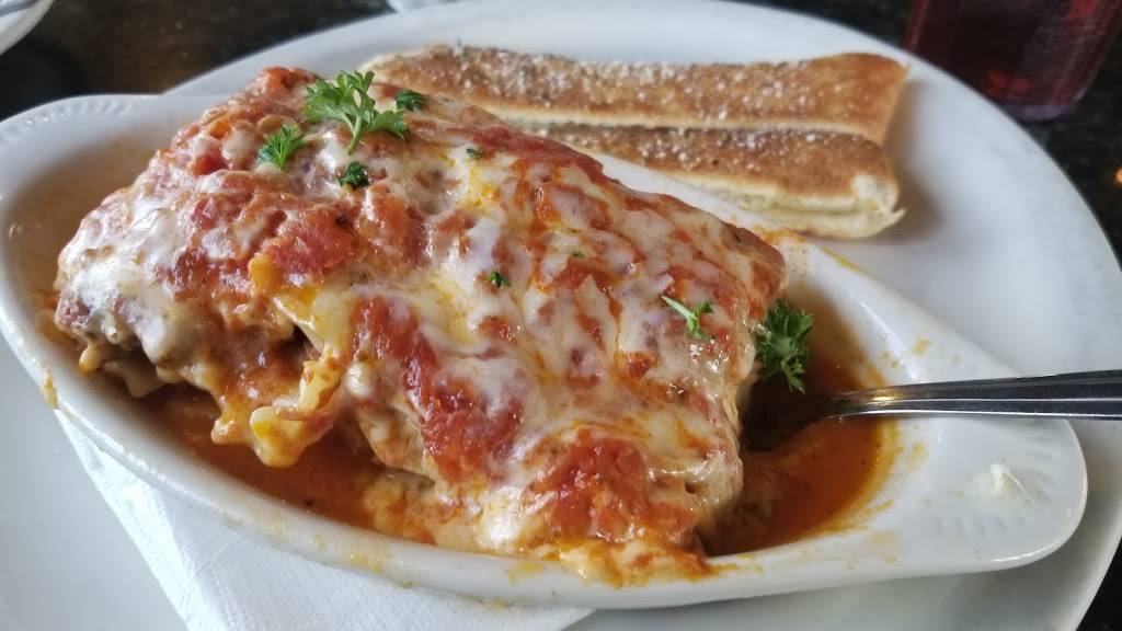 The Mad Greek Restaurant | restaurant | 2419 Volunteer Pkwy, Bristol, TN 37620, USA | 4239684848 OR +1 423-968-4848