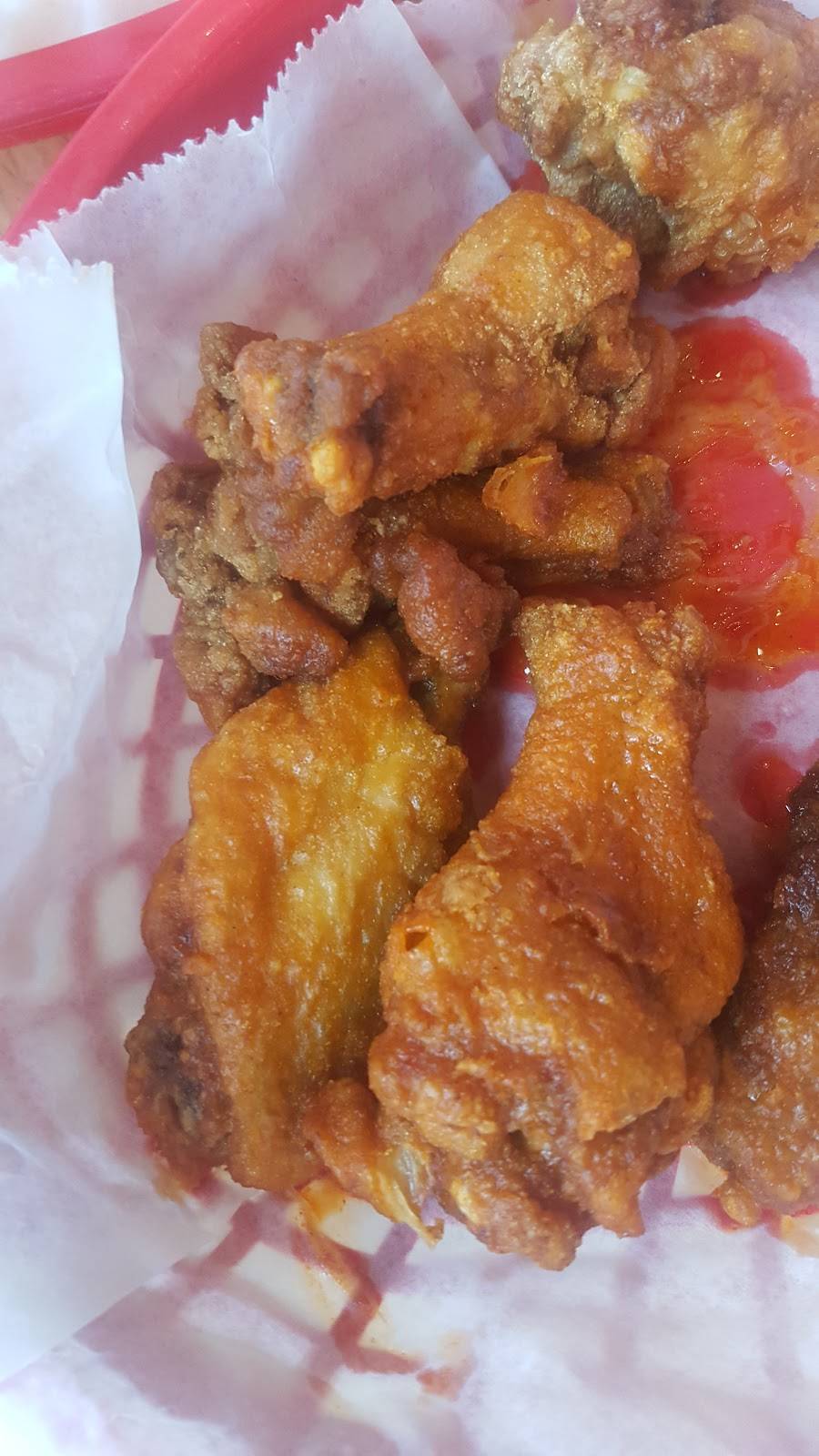 Roadies Restaurant and Bar | restaurant | 325 Maury Rd, Jim Thorpe, PA 18229, USA | 6108269100 OR +1 610-826-9100