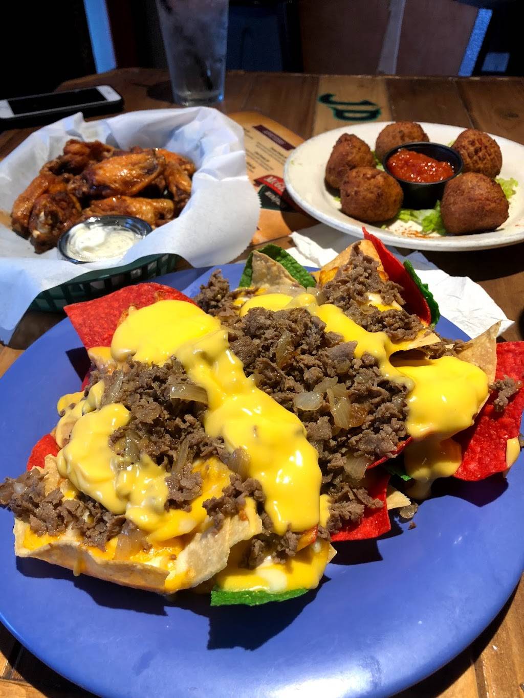 JD McGillicuddys | restaurant | 111 Cotton St, Philadelphia, PA 19127, USA | 2159300209 OR +1 215-930-0209