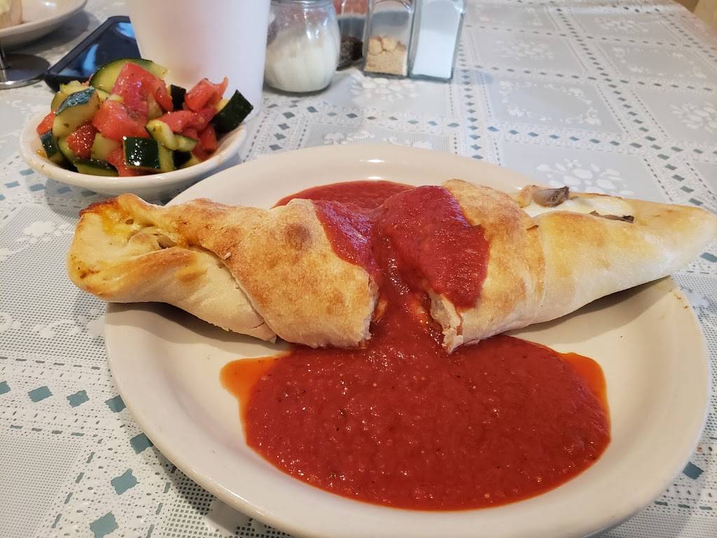 Italian Delight | restaurant | 6522 Martway St, Mission, KS 66202, USA | 9132627564 OR +1 913-262-7564