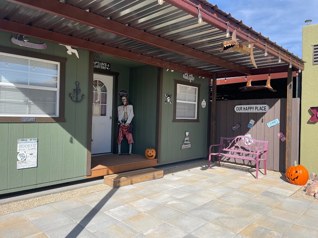 The BoatHouse Cafe & Grille | restaurant | 30185 Escalante Blvd, Meadview, AZ 86444, USA | 9283288850 OR +1 928-328-8850