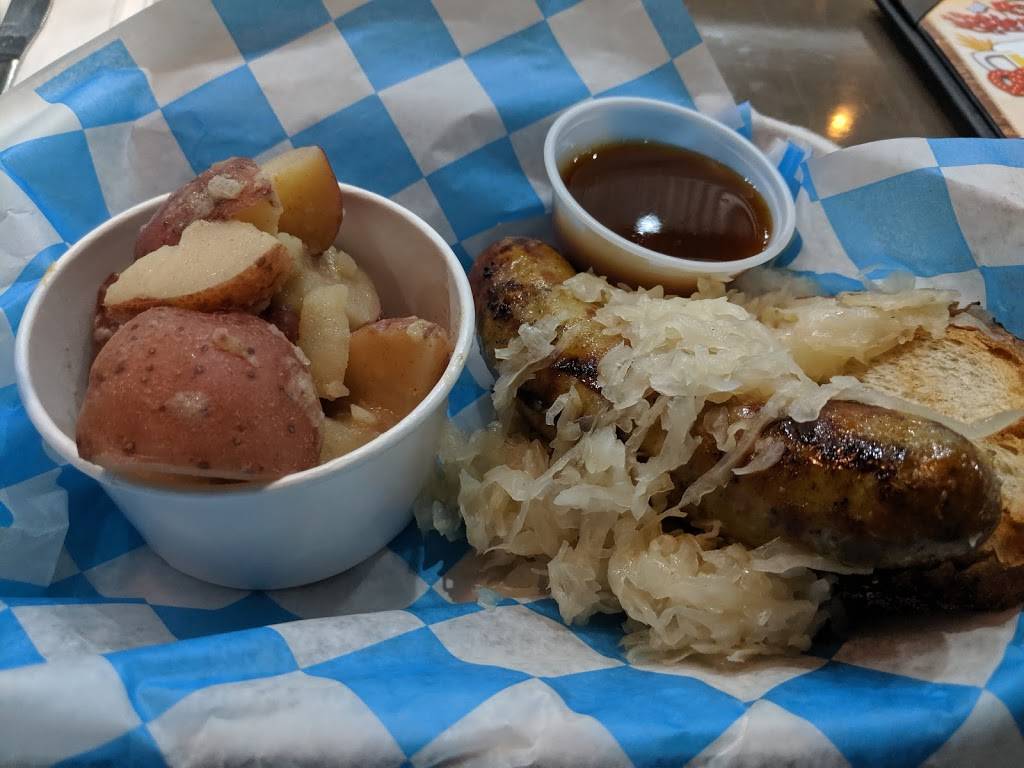 Redds Biergarten | restaurant | 5 Easton Ave, New Brunswick, NJ 08901, USA | 7322466800 OR +1 732-246-6800