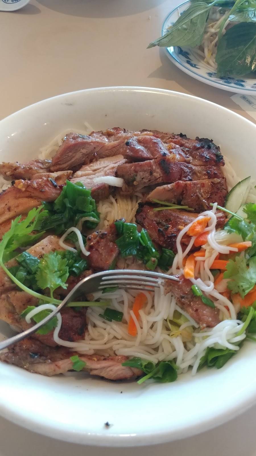 Pho Hung Restaurant | restaurant | 4125 E Belknap St #107, Haltom City, TX 76111, USA | 8178319888 OR +1 817-831-9888