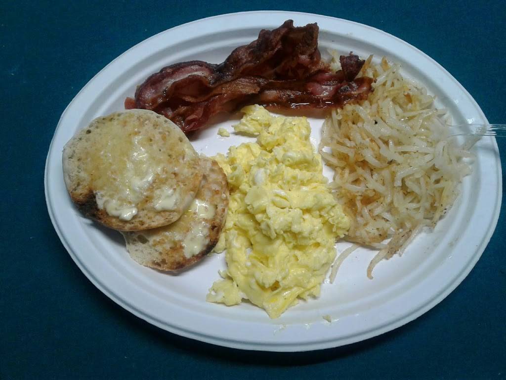 Chris Club | restaurant | 7330, 656 Benicia Rd, Vallejo, CA 94591, USA | 7075522916 OR +1 707-552-2916