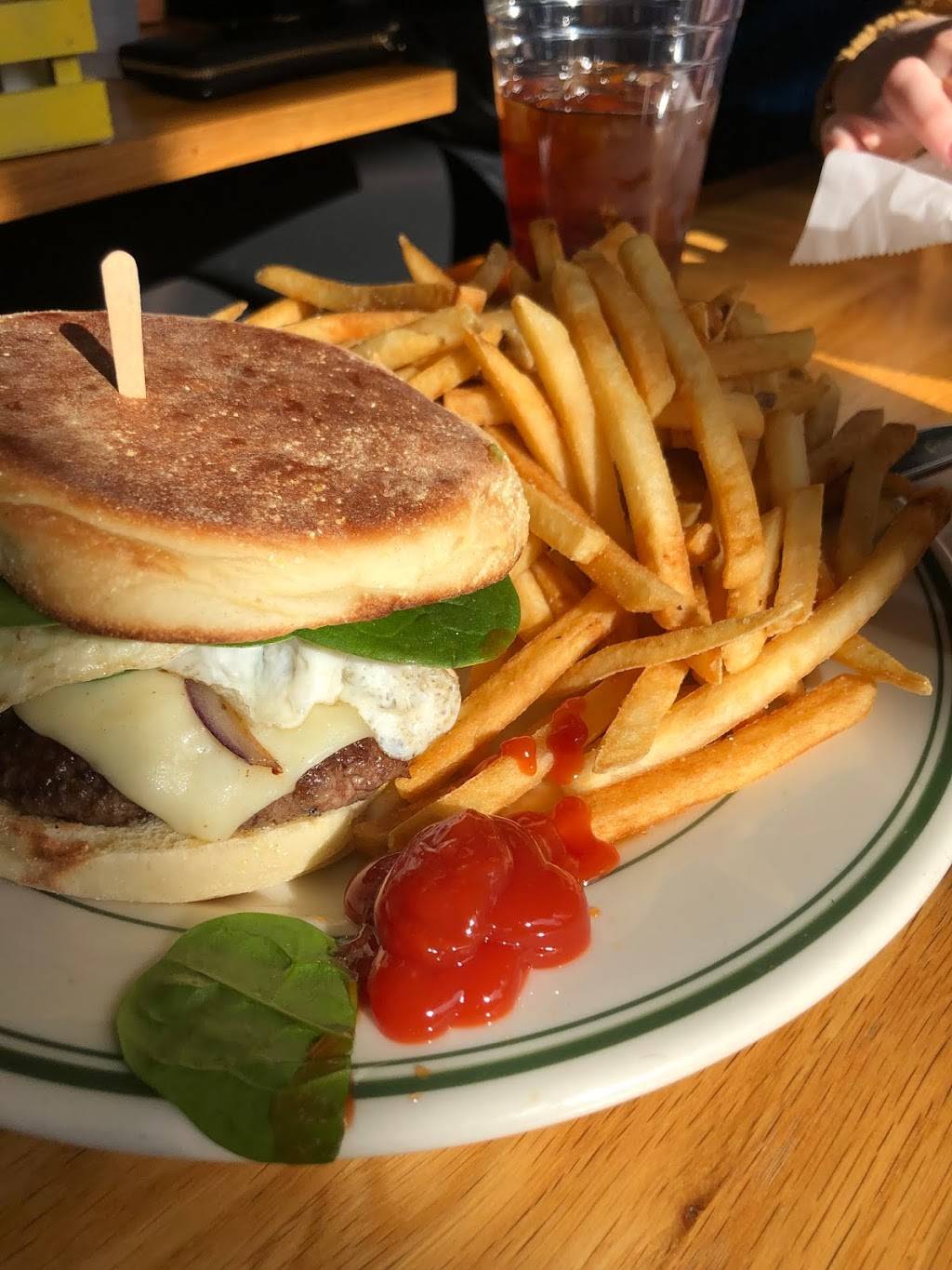 Amys Place | restaurant | 214 Wickenden St, Providence, RI 02906, USA | 4012749966 OR +1 401-274-9966