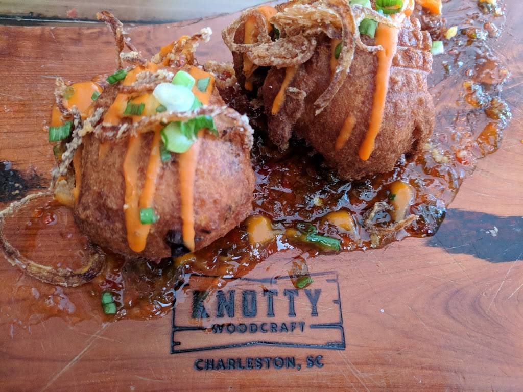 Harolds Cabin | restaurant | 247 Congress St, Charleston, SC 29403, USA | 8437934440 OR +1 843-793-4440