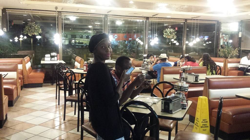 Best Diner | restaurant | 5339 W Market St, Greensboro, NC 27409, USA | 3366324400 OR +1 336-632-4400