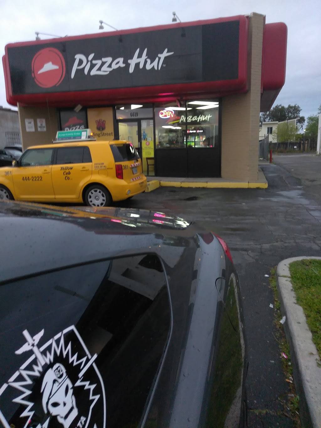 Pizza Hut | restaurant | 6619 Florin Rd, Sacramento, CA 95828, USA | 9163862400 OR +1 916-386-2400