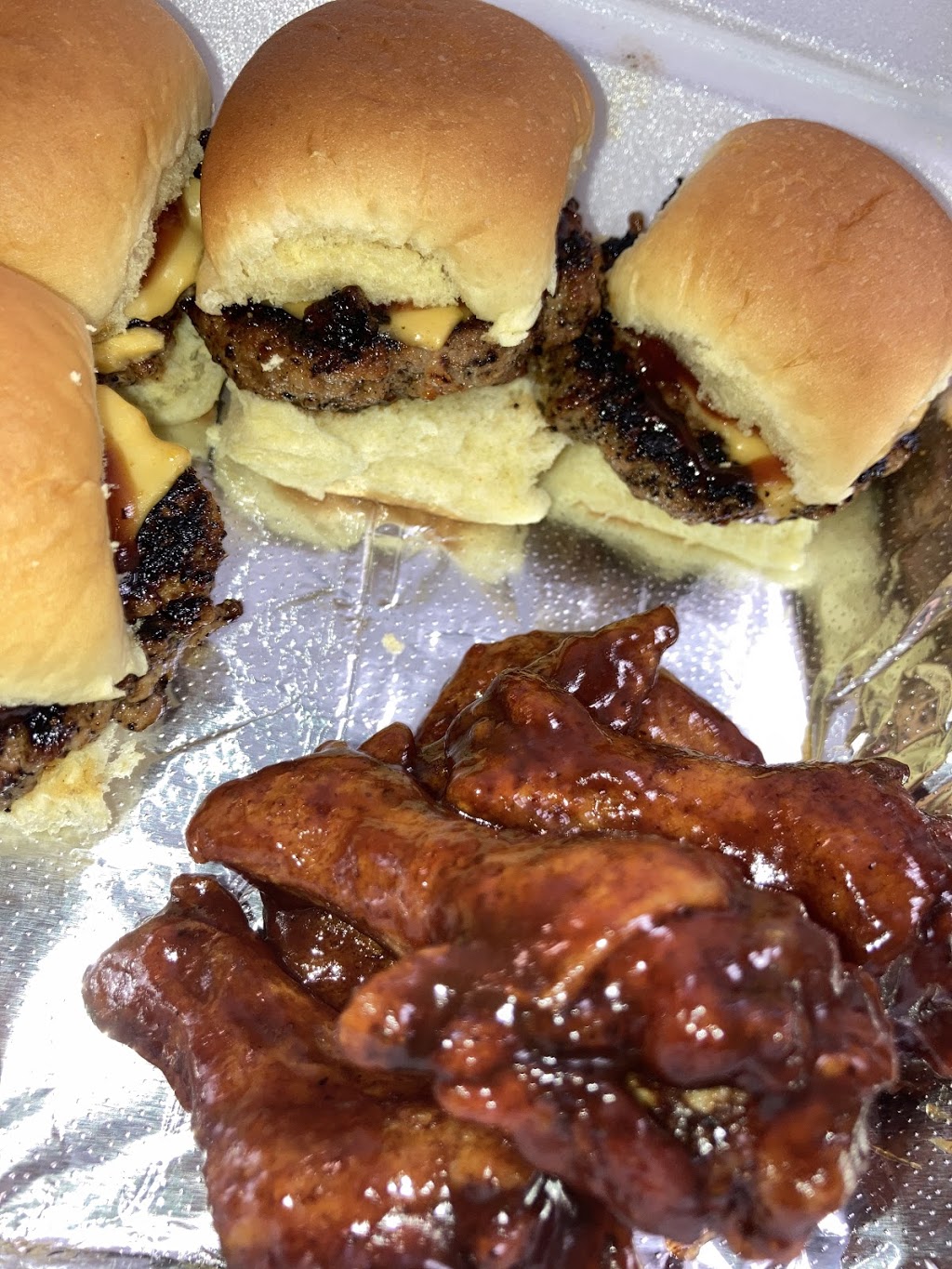 Wing Champ | restaurant | 406 Tompkins St, City of Orange, NJ 07050, USA | 8625962745 OR +1 862-596-2745