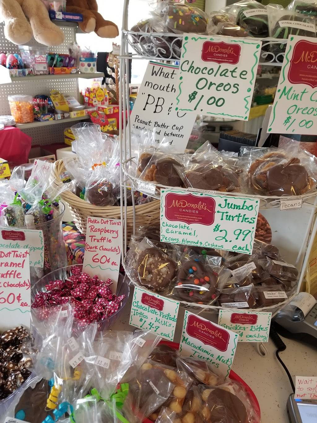 McDonalds Candies | restaurant | 1064 S Getty St, Muskegon, MI 49442, USA | 2317730319 OR +1 231-773-0319
