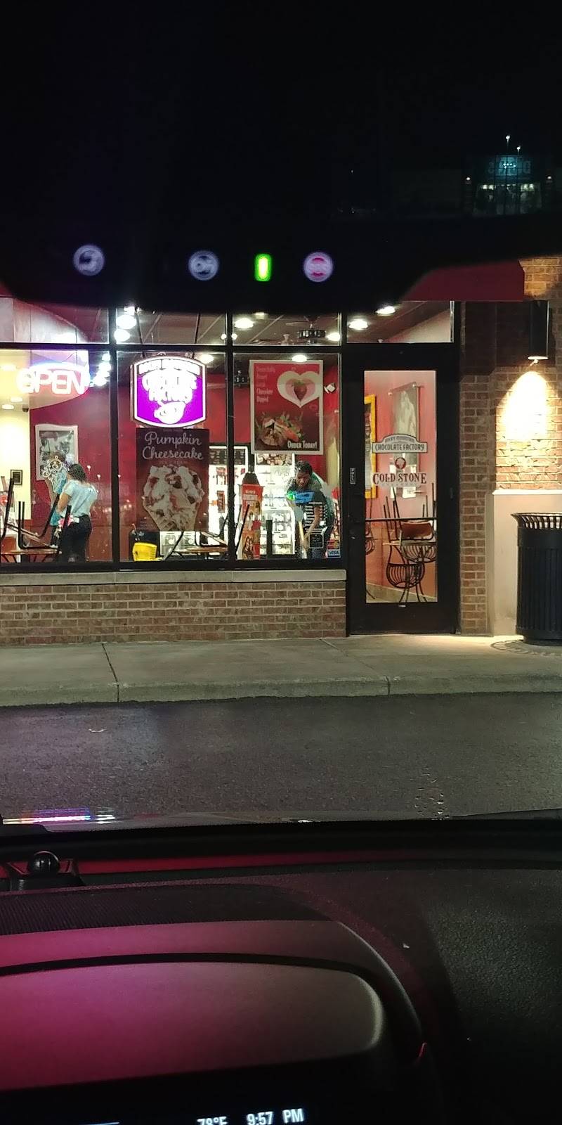 Cold Stone Creamery | bakery | 31961 Gratiot Ave, Roseville, MI 48066, USA | 5862942013 OR +1 586-294-2013