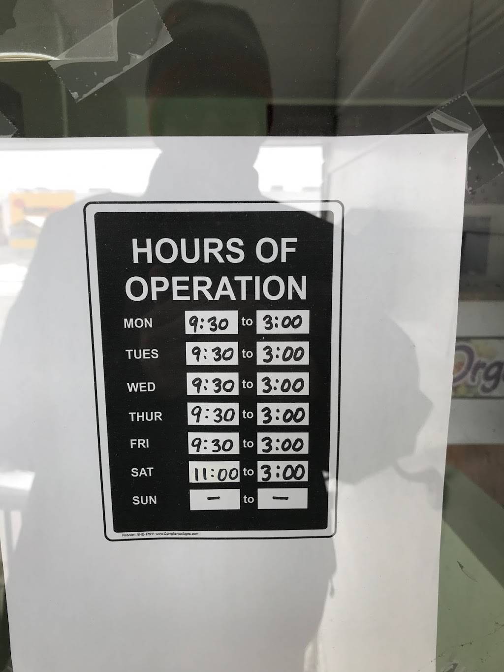 The Organic Juicery | restaurant | 32 Arthur Ave, Essex, ON N8M 2M9, Canada | 5197767000 OR +1 519-776-7000