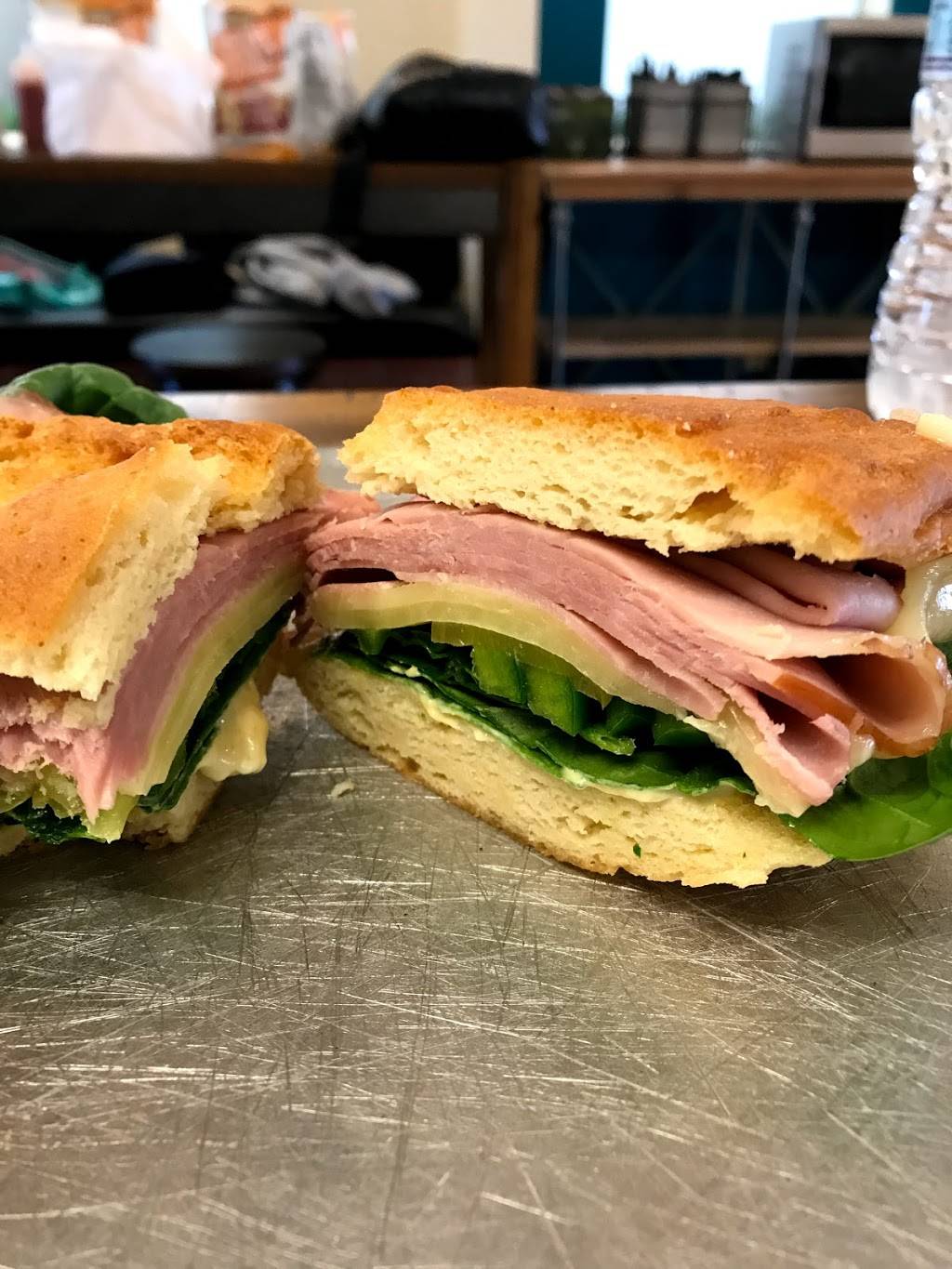 The Silly Axe Cafe | cafe | 2216 Dundee Rd, Louisville, KY 40205, USA | 5022907197 OR +1 502-290-7197