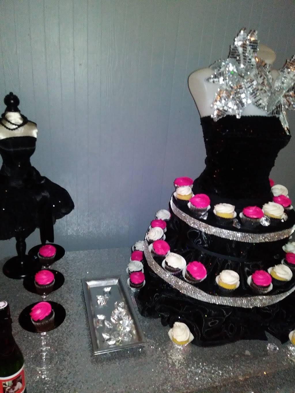 Caribbean Cove | restaurant | 8020 S King Dr, Chicago, IL 60619, USA | 7738746055 OR +1 773-874-6055