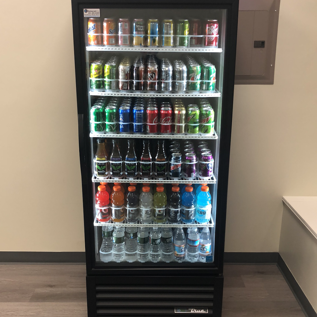 Miguels Dogs | restaurant | 1353 Purchase St, New Bedford, MA 02719, USA | 5089791209 OR +1 508-979-1209